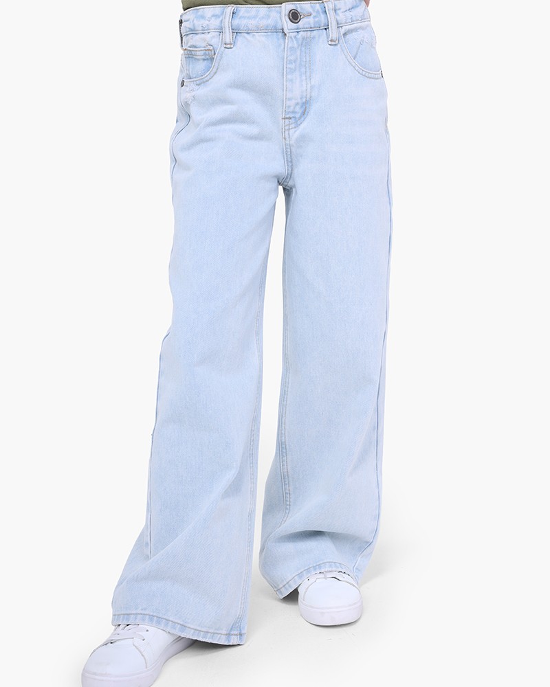 product-additional-image