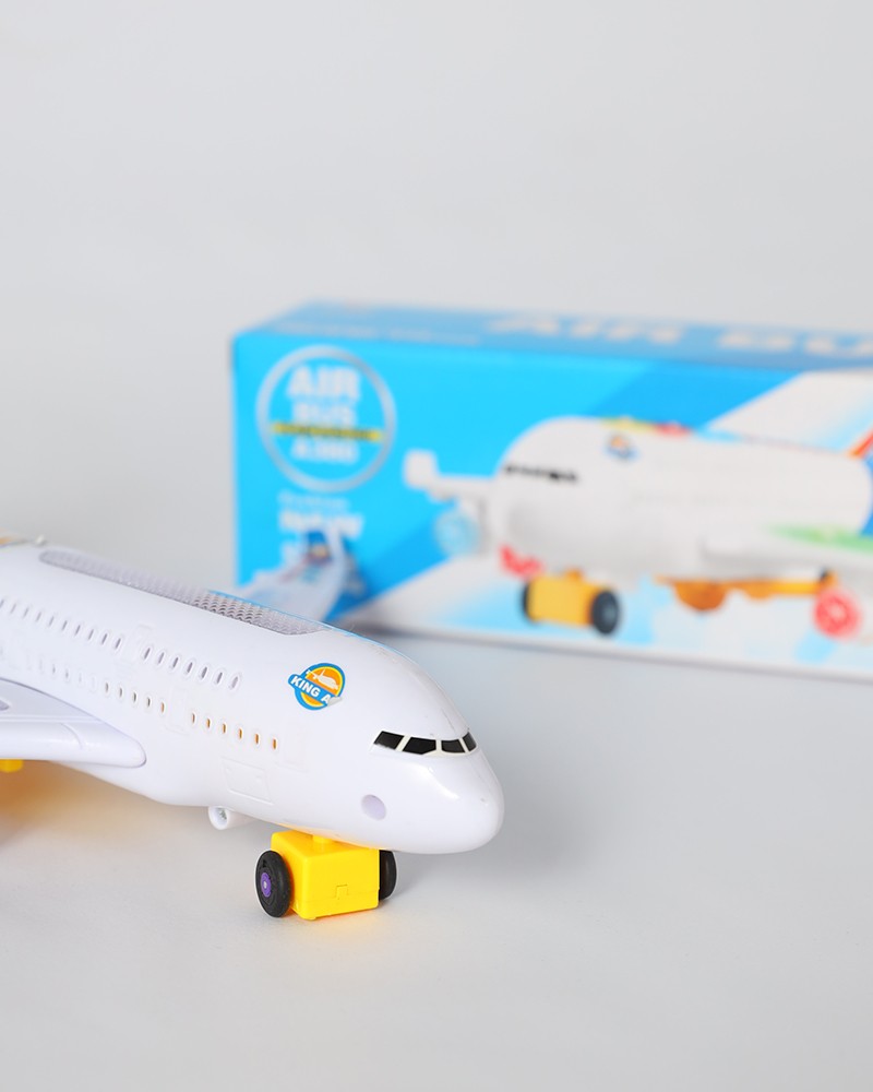 Light Up Airplane Toy Daraghmeh