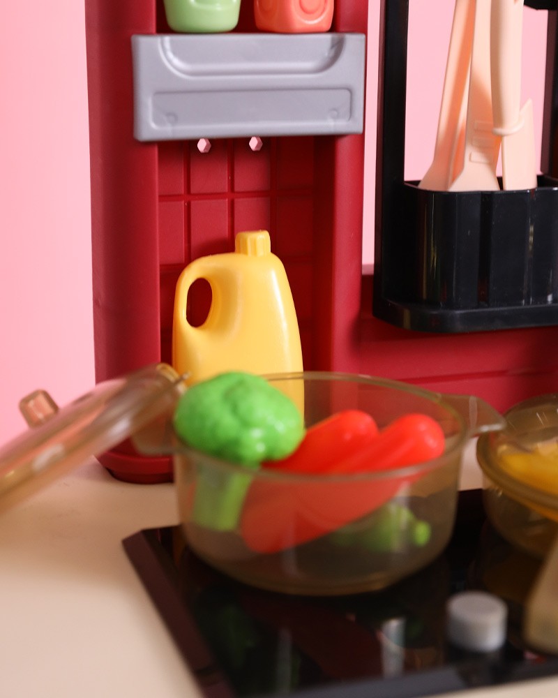 Kitchen Utensils Toy Daraghmeh