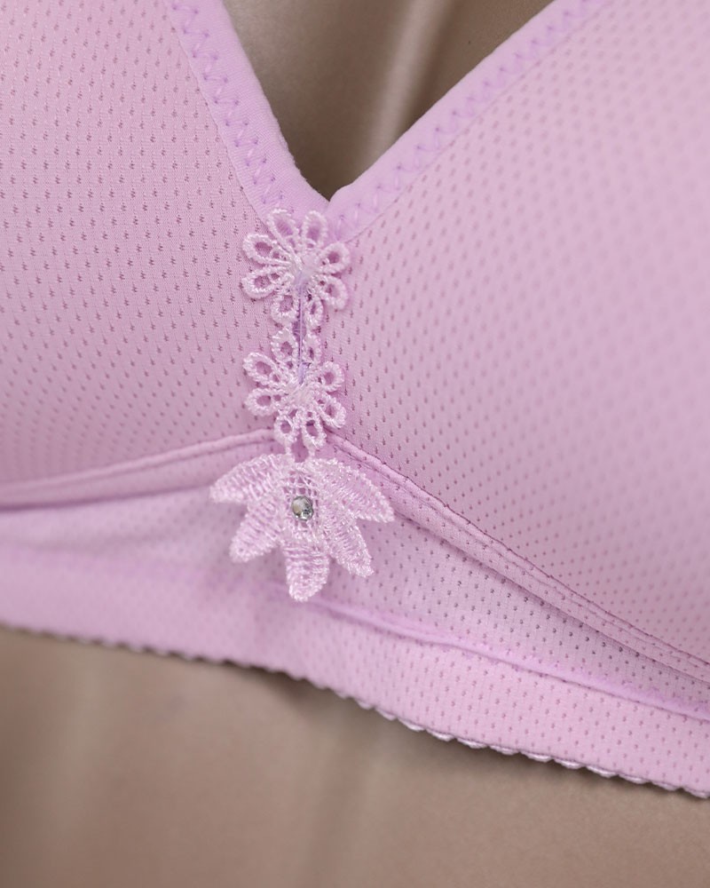 Wireless T Shirt Bra Daraghmeh wireless-t-shirt-bra-daraghmeh
